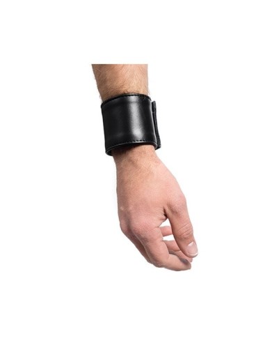 Leather Small Wrist Wallet With Zip